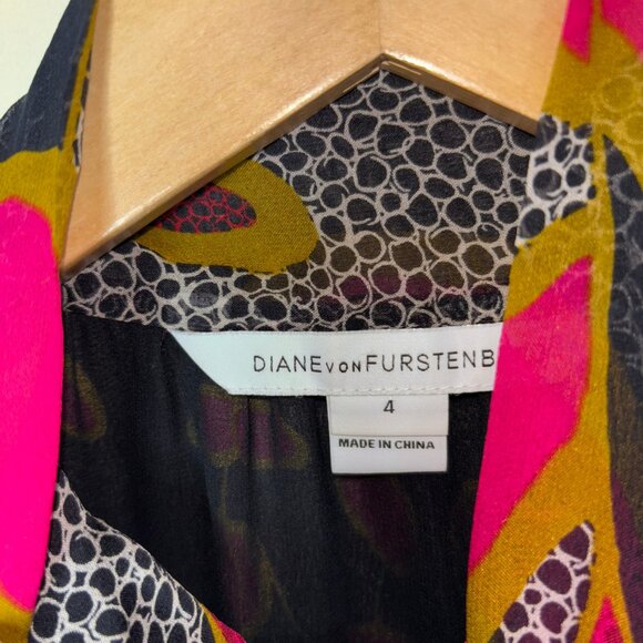 Diane Von Furstenberg Havanah Print Silk Tie Neck Button Blouse Size 4 - Picture 4 of 13